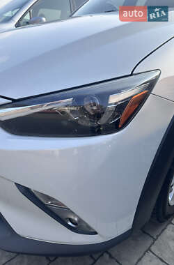 Внедорожник / Кроссовер Mazda CX-3 2015 в 