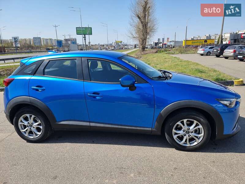 Внедорожник / Кроссовер Mazda CX-3 2017 в Киеве