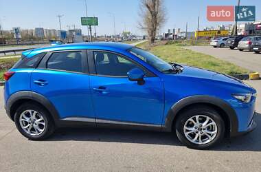 Позашляховик / Кросовер Mazda CX-3 2017 в 