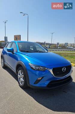 Позашляховик / Кросовер Mazda CX-3 2017 в 