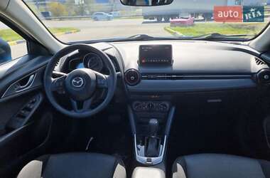 Позашляховик / Кросовер Mazda CX-3 2017 в 