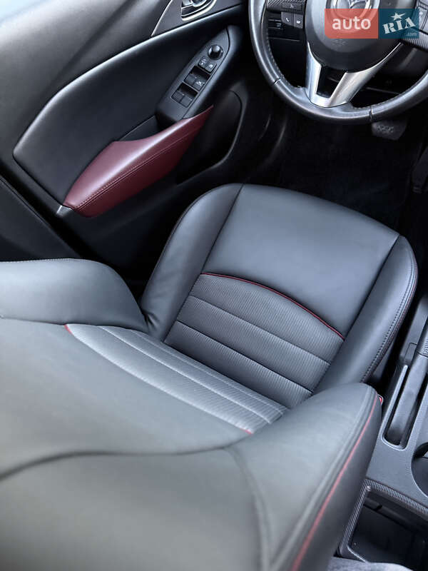 Внедорожник / Кроссовер Mazda CX-3 2016 в Одессе