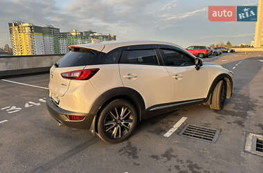 Внедорожник / Кроссовер Mazda CX-3 2016 в 
