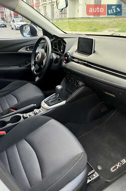 Позашляховик / Кросовер Mazda CX-3 2016 в 
