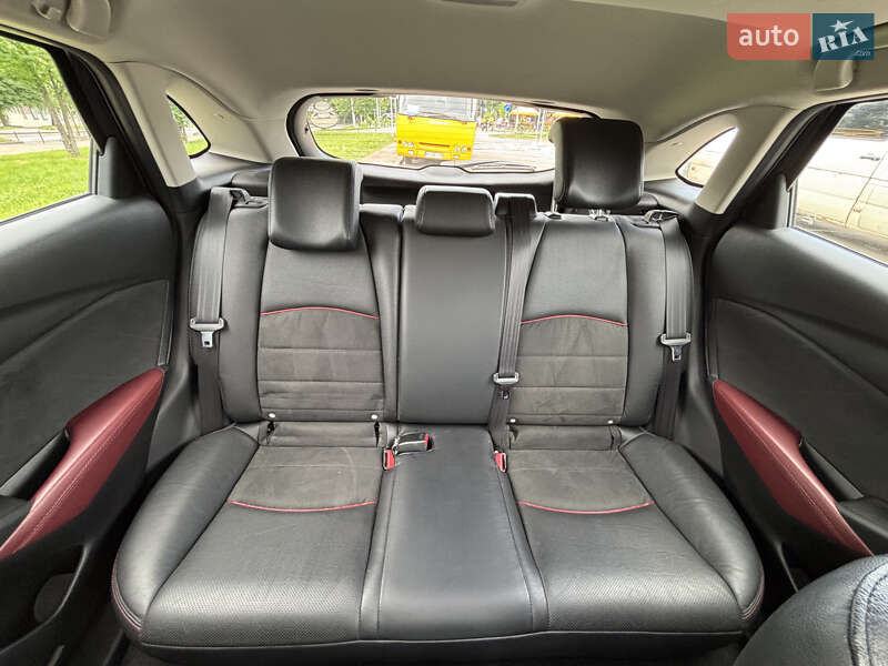 Позашляховик / Кросовер Mazda CX-3 2017 в Львові