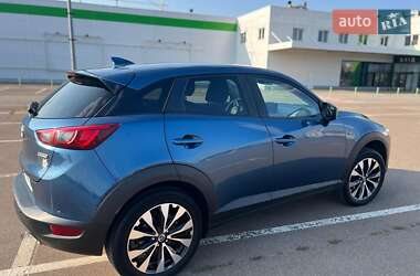 Внедорожник / Кроссовер Mazda CX-3 2017 в 