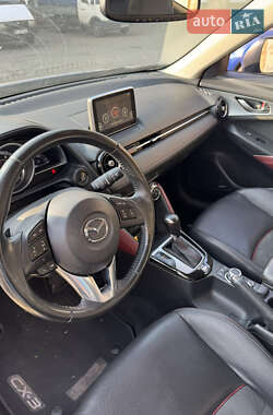 Позашляховик / Кросовер Mazda CX-3 2016 в 