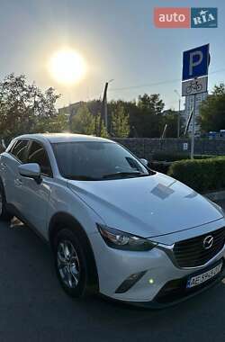 Внедорожник / Кроссовер Mazda CX-3 2016 в 