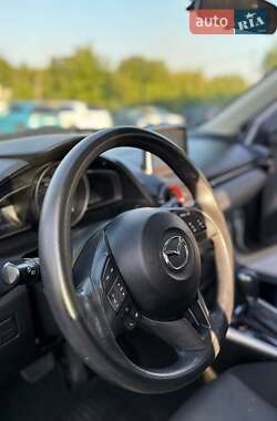Внедорожник / Кроссовер Mazda CX-3 2016 в 