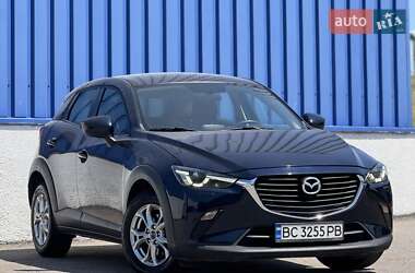 Позашляховик / Кросовер Mazda CX-3 2016 в 