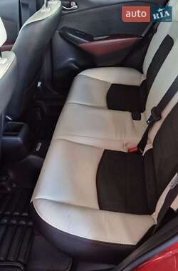 Позашляховик / Кросовер Mazda CX-3 2015 в 