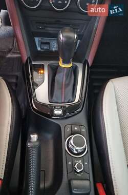 Позашляховик / Кросовер Mazda CX-3 2015 в 