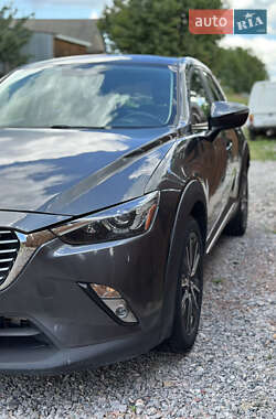 Внедорожник / Кроссовер Mazda CX-3 2015 в 