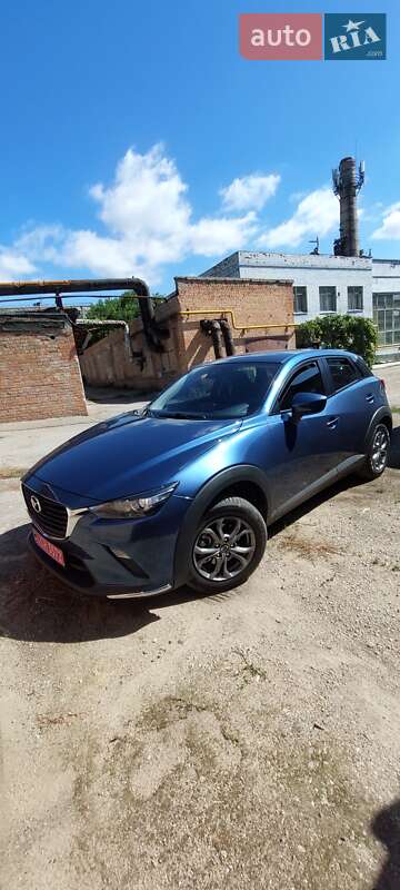 Внедорожник / Кроссовер Mazda CX-3 2017 в 