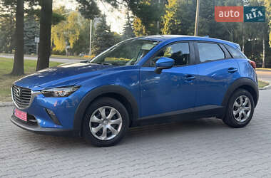 Внедорожник / Кроссовер Mazda CX-3 2017 в 