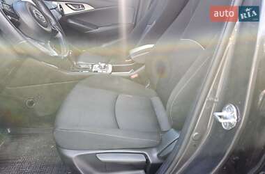 Внедорожник / Кроссовер Mazda CX-3 2018 в 