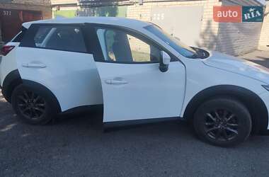 Внедорожник / Кроссовер Mazda CX-3 2016 в 
