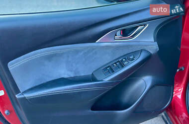 Внедорожник / Кроссовер Mazda CX-3 2018 в 