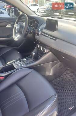 Внедорожник / Кроссовер Mazda CX-3 2018 в 