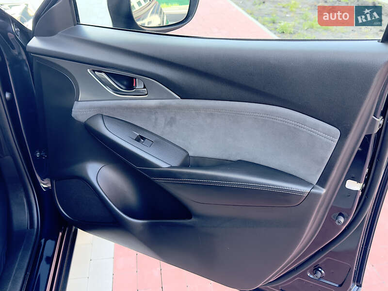 Позашляховик / Кросовер Mazda CX-3 2019 в Києві