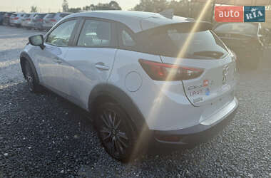Внедорожник / Кроссовер Mazda CX-3 2016 в 