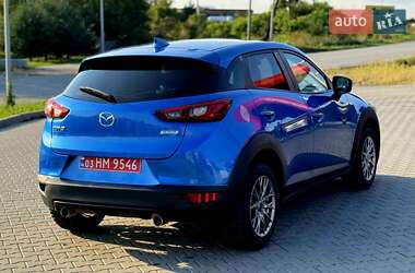 Позашляховик / Кросовер Mazda CX-3 2015 в 