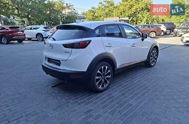 Позашляховик / Кросовер Mazda CX-3 2023 в 