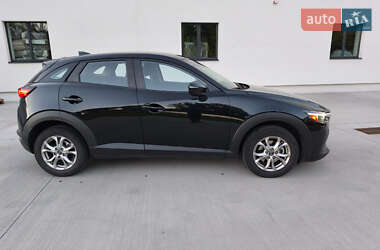 Позашляховик / Кросовер Mazda CX-3 2020 в 