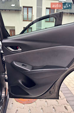 Позашляховик / Кросовер Mazda CX-3 2018 в 