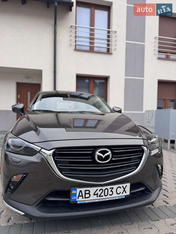 Позашляховик / Кросовер Mazda CX-3 2018 в 