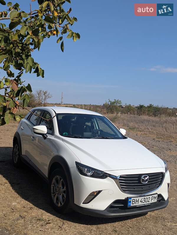 Внедорожник / Кроссовер Mazda CX-3 2017 в Одессе