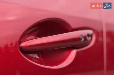 Позашляховик / Кросовер Mazda CX-3 2019 в 