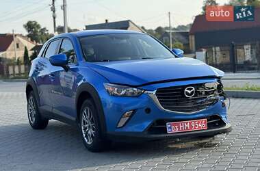 Внедорожник / Кроссовер Mazda CX-3 2015 в 