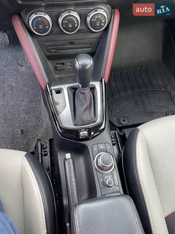 Позашляховик / Кросовер Mazda CX-3 2016 в Києві фото 12 Позашляховик / Кросовер Mazda CX-3 2016 в Києві
