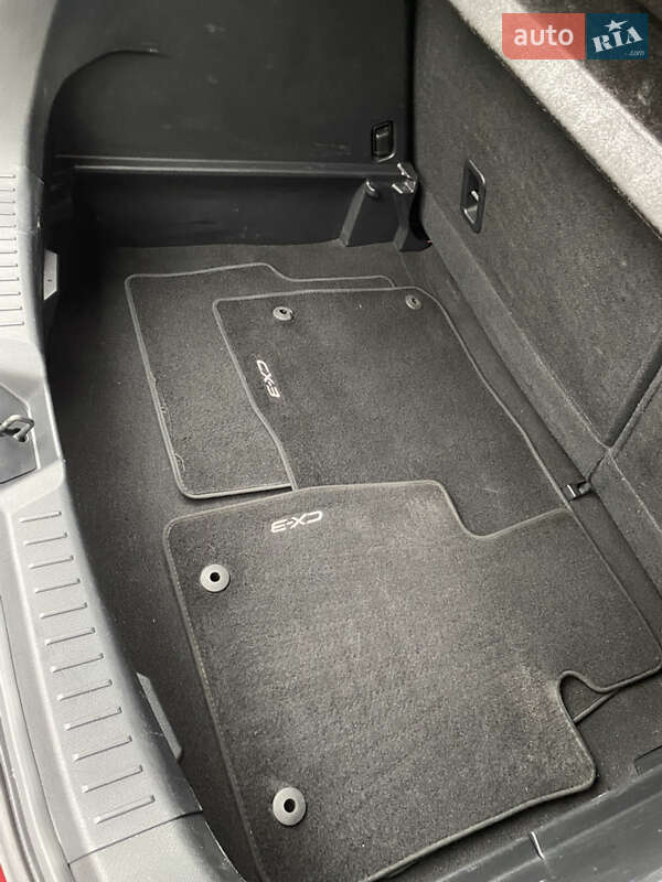 Внедорожник / Кроссовер Mazda CX-3 2021 в Киеве