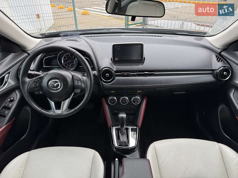 Внедорожник / Кроссовер Mazda CX-3 2015 в Киеве
