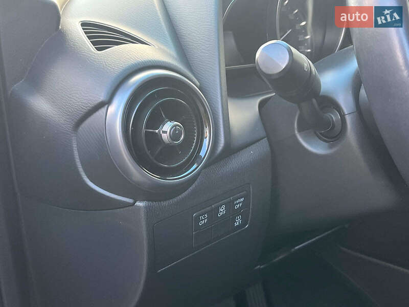 Внедорожник / Кроссовер Mazda CX-3 2019 в Киеве фото 18 Внедорожник / Кроссовер Mazda CX-3 2019 в Киеве