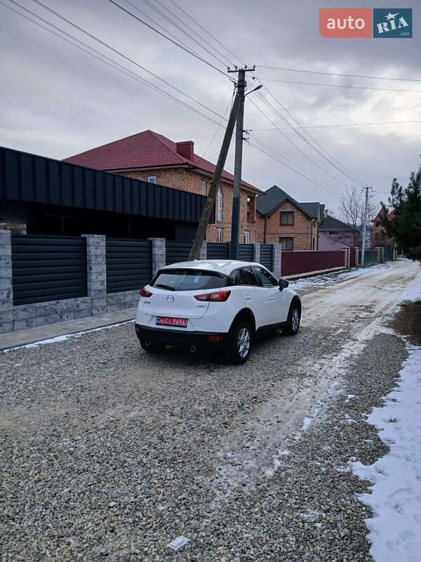 Внедорожник / Кроссовер Mazda CX-3 2016 в Черновцах