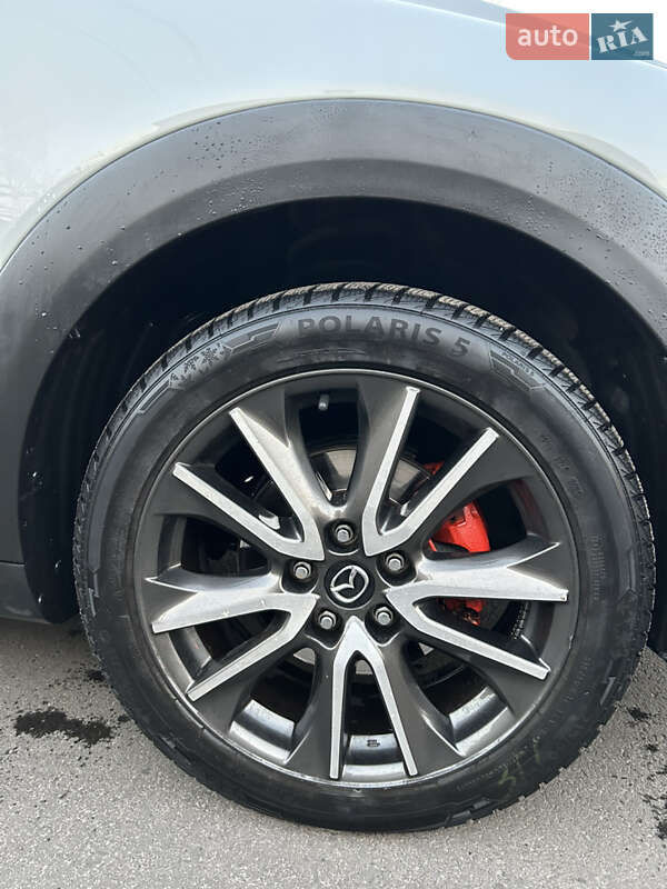 Внедорожник / Кроссовер Mazda CX-3 2015 в Киеве