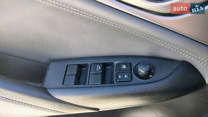 Внедорожник / Кроссовер Mazda CX-3 2019 в Киеве фото 14 Внедорожник / Кроссовер Mazda CX-3 2019 в Киеве