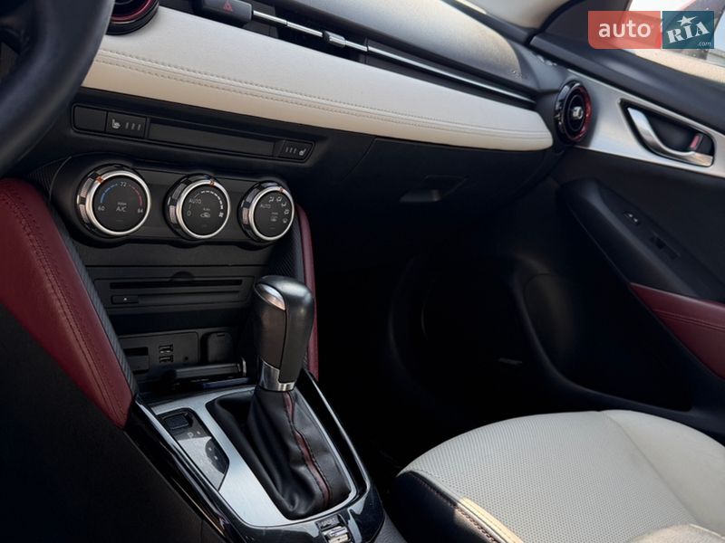 Внедорожник / Кроссовер Mazda CX-3 2016 в Ковеле