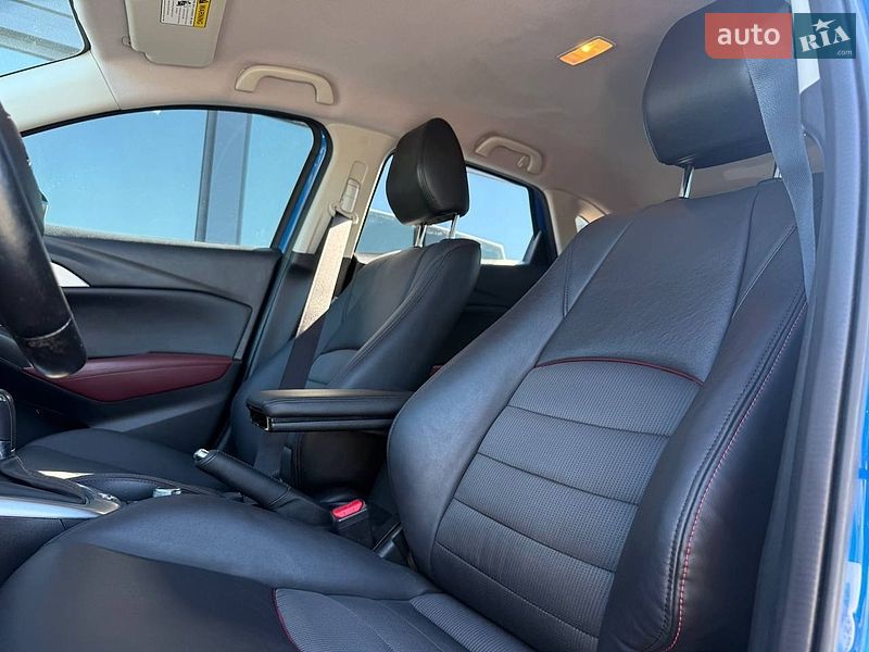 Внедорожник / Кроссовер Mazda CX-3 2016 в Ровно