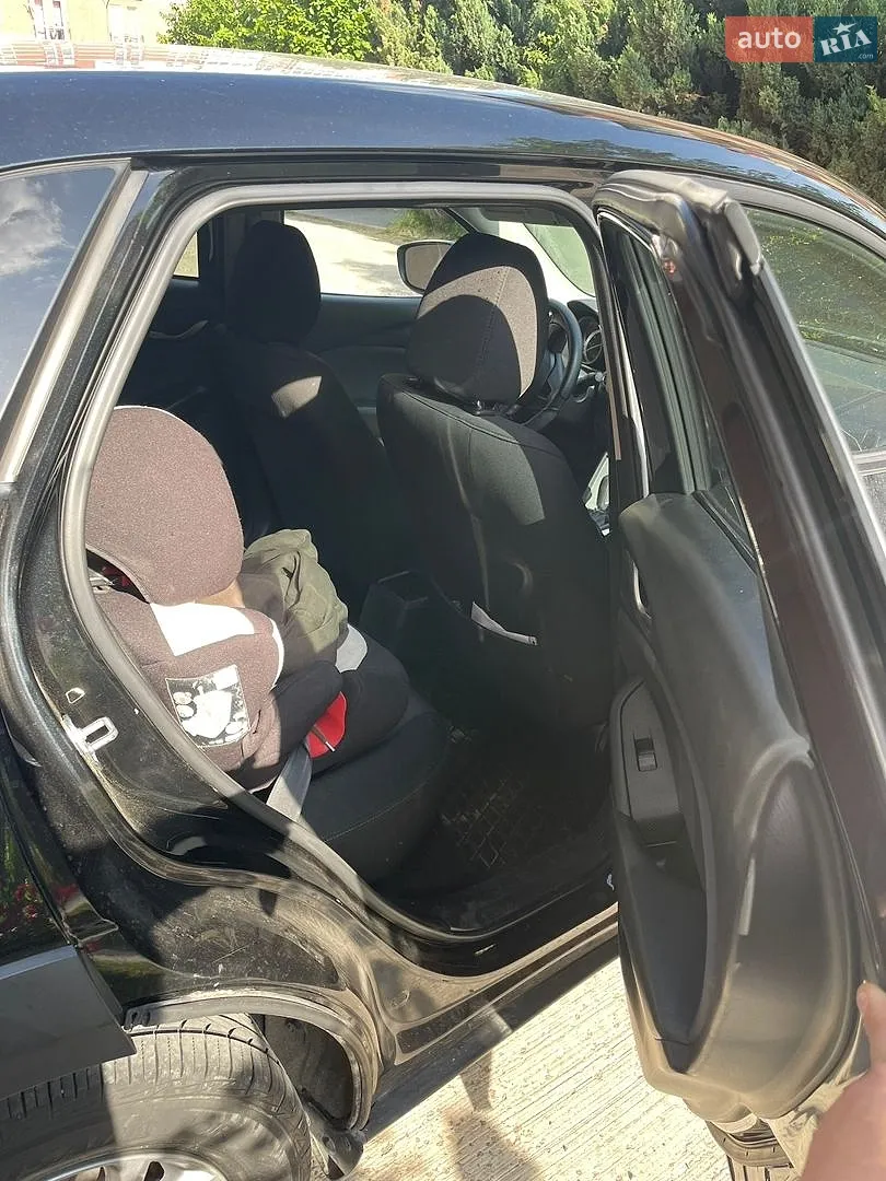 2015 Mazda CX-3 - мініатюра 10