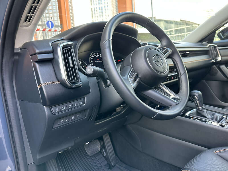 Внедорожник / Кроссовер Mazda CX-50 2022 в Киеве