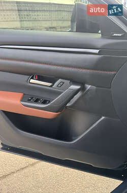 Внедорожник / Кроссовер Mazda CX-50 2024 в 