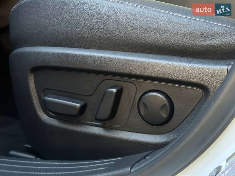 Внедорожник / Кроссовер Mazda CX-50 2023 в Одессе