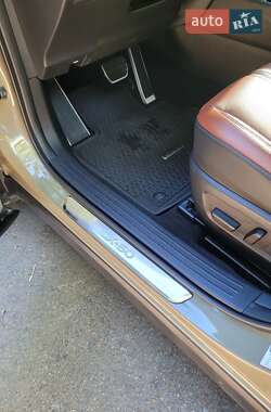 Внедорожник / Кроссовер Mazda CX-50 2022 в 