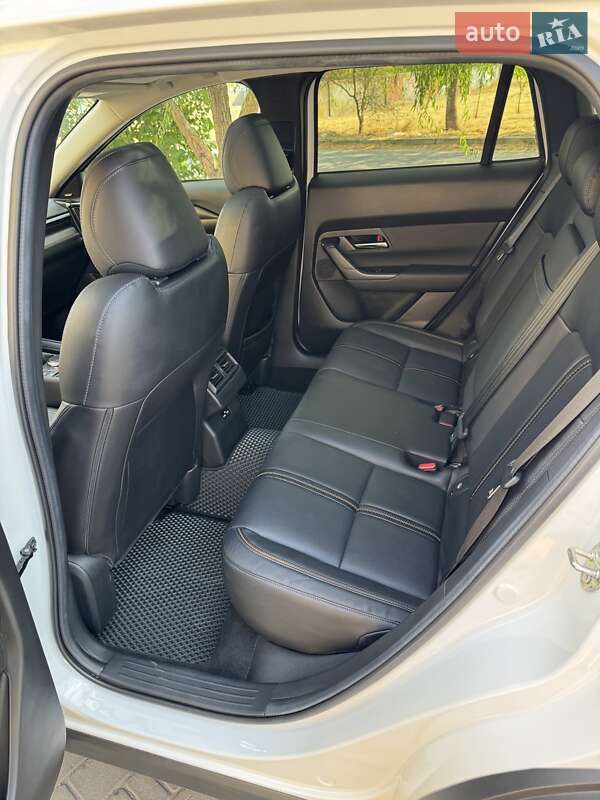 Внедорожник / Кроссовер Mazda CX-50 2024 в Херсоне