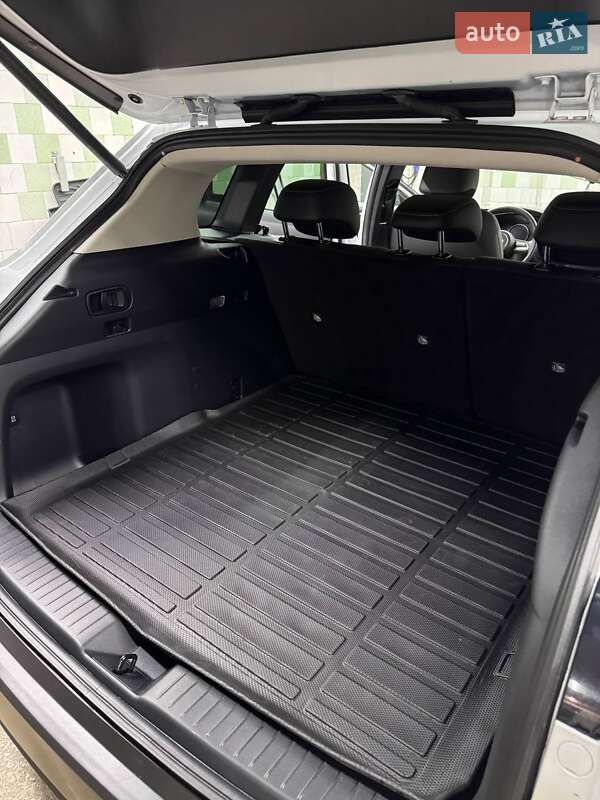 Внедорожник / Кроссовер Mazda CX-50 2024 в Ровно