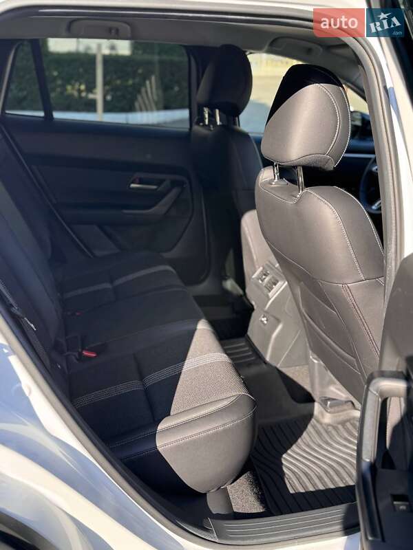 Внедорожник / Кроссовер Mazda CX-50 2024 в Ровно